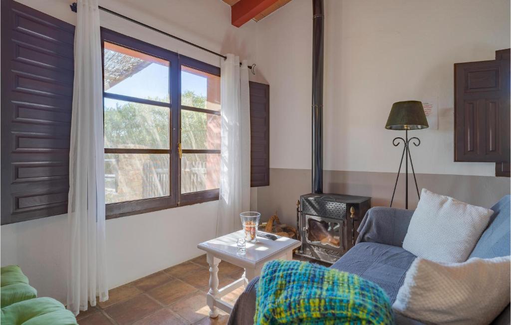 Amazing Apartment In Tarifa With Outdoor Swimming Pool And 2 Bedrooms photo 1