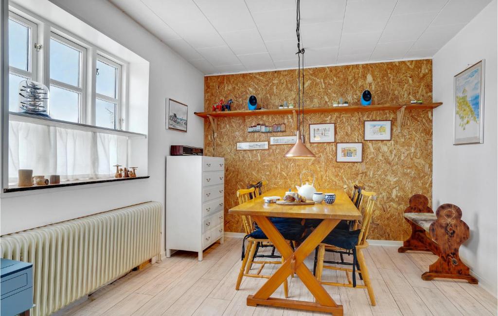 Stunning Home In Vestervig With 3 Bedrooms And Wifi photo 4