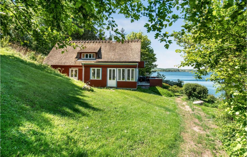 Beautiful Home In Aabenraa With 4 Bedrooms And Wifi photo 1