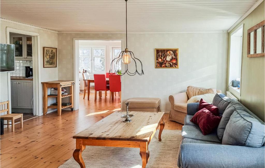 Beautiful Home In Svanesund With Wifi And 3 Bedrooms photo 2