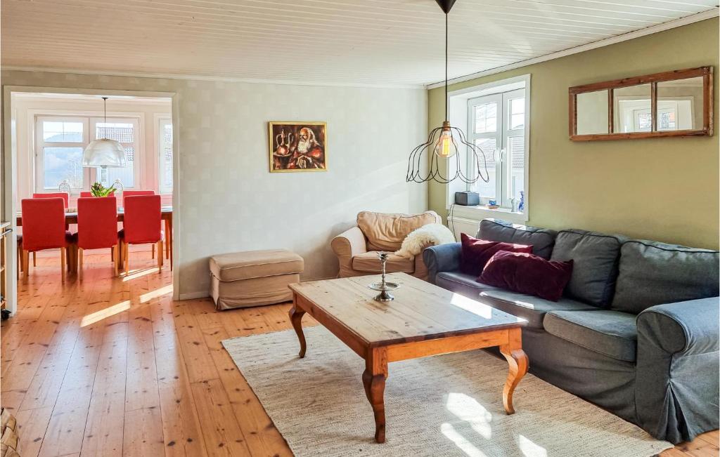 Beautiful Home In Svanesund With Wifi And 3 Bedrooms photo 3