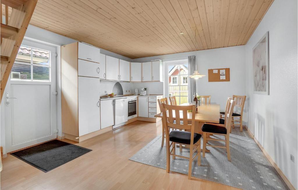 Beautiful Home In Grsten With Sauna, 4 Bedrooms And Wifi photo 1