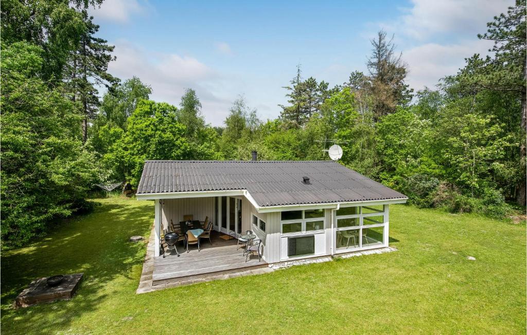 Amazing Home In Humble With 3 Bedrooms, Sauna And Wifi
