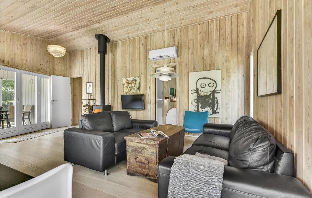 Amazing Home In Humble With 3 Bedrooms, Sauna And Wifi photo 1