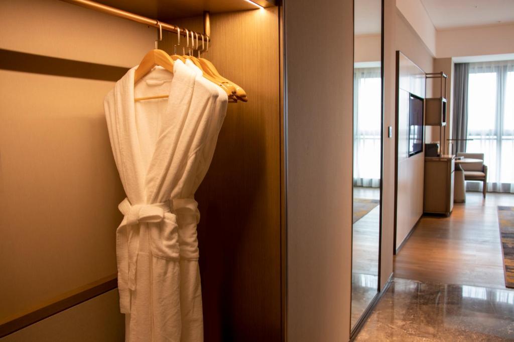 LN Dongfang Hotel, Pazhou photo 1