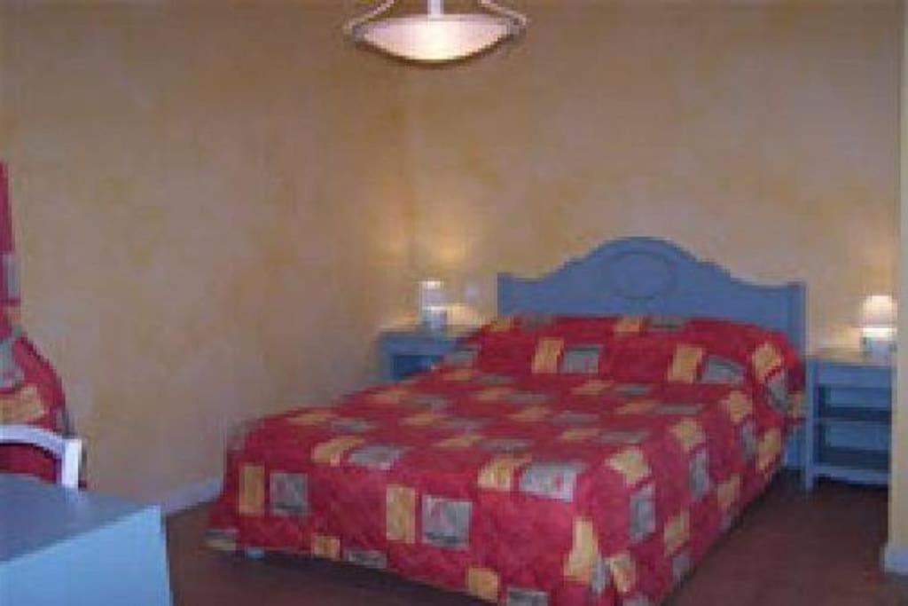 La Cambuziere GITE AVEC SPA photo 1