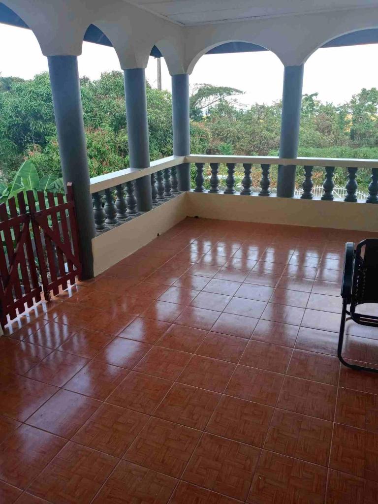 Twin Court Retreat photo 1