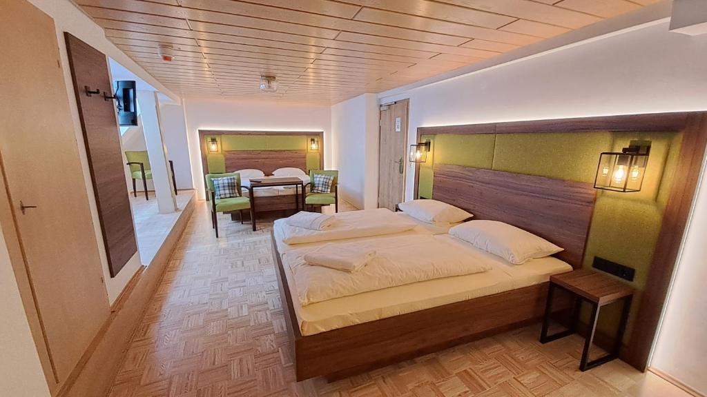Hotel-Gasthof Goldener Greifen photo 2