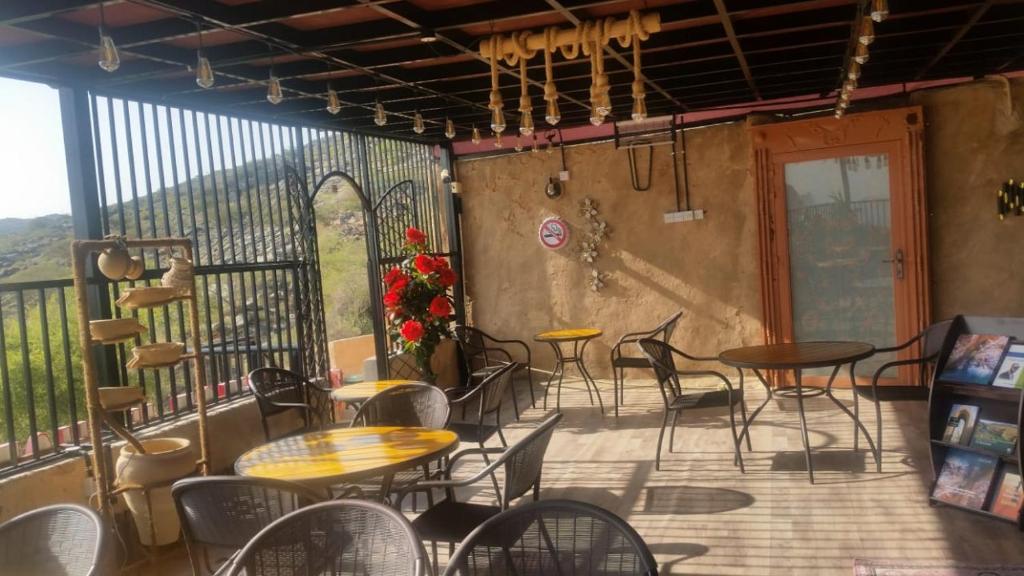 Durrat Al-Misfah Guest House