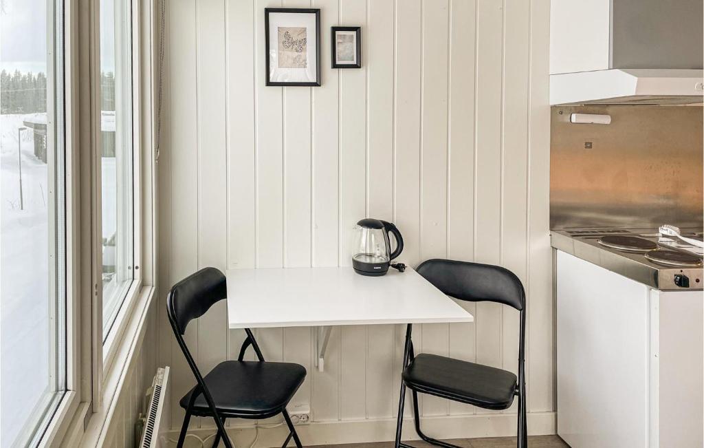 Awesome Apartment In Mesnali With Internet photo 2