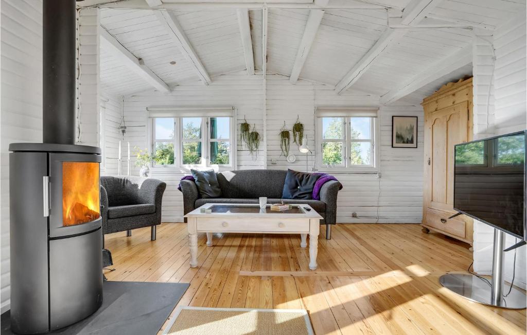 Beautiful Home In Bog By With 1 Bedrooms photo 4