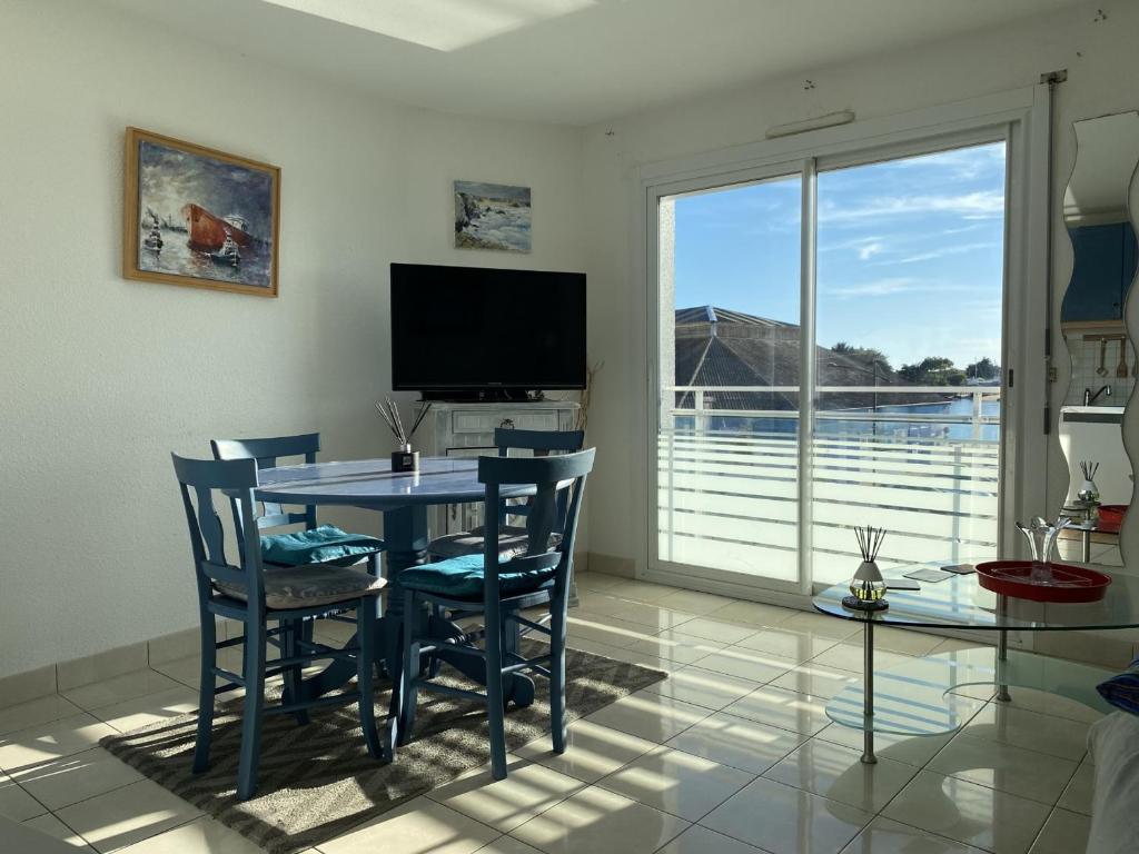 Appartement Étel, 1 pièce, 3 personnes - FR-1-397-51 photo 2