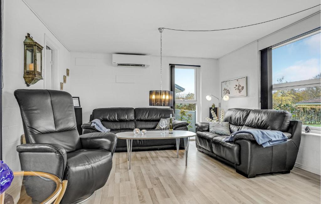 Amazing Home In Nordborg With 3 Bedrooms And Wifi photo 2