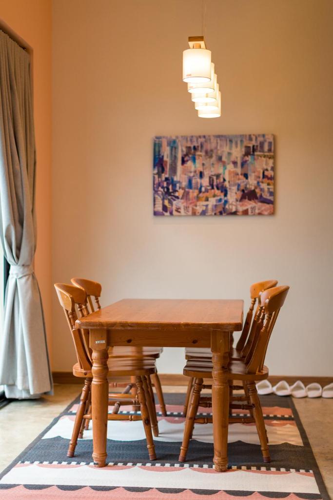 Family Room by 233Poshtel photo 3