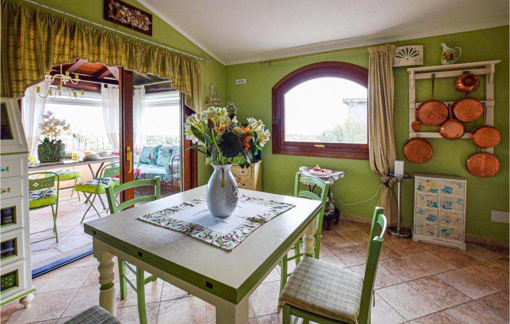 Nice Home In Budoni With Wifi And 3 Bedrooms photo 2