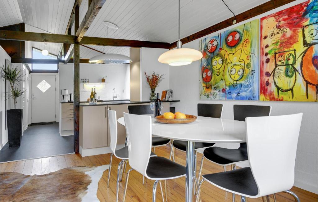 Stunning Home In Kirke Hyllinge With 2 Bedrooms And Wifi photo 4