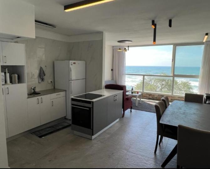 sea view apartment photo 3