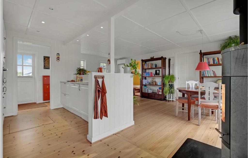 Stunning Home In Malling With Wifi And 2 Bedrooms photo 4