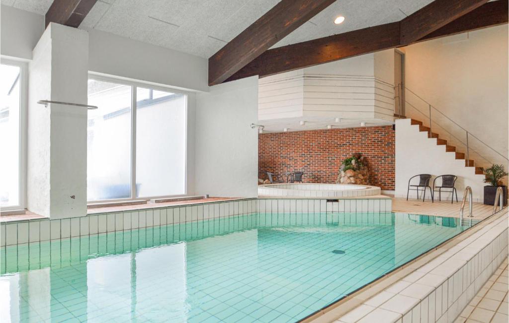 Amazing Apartment In Brovst With Wifi, Outdoor Swimming Pool And 3 Bedrooms photo 1