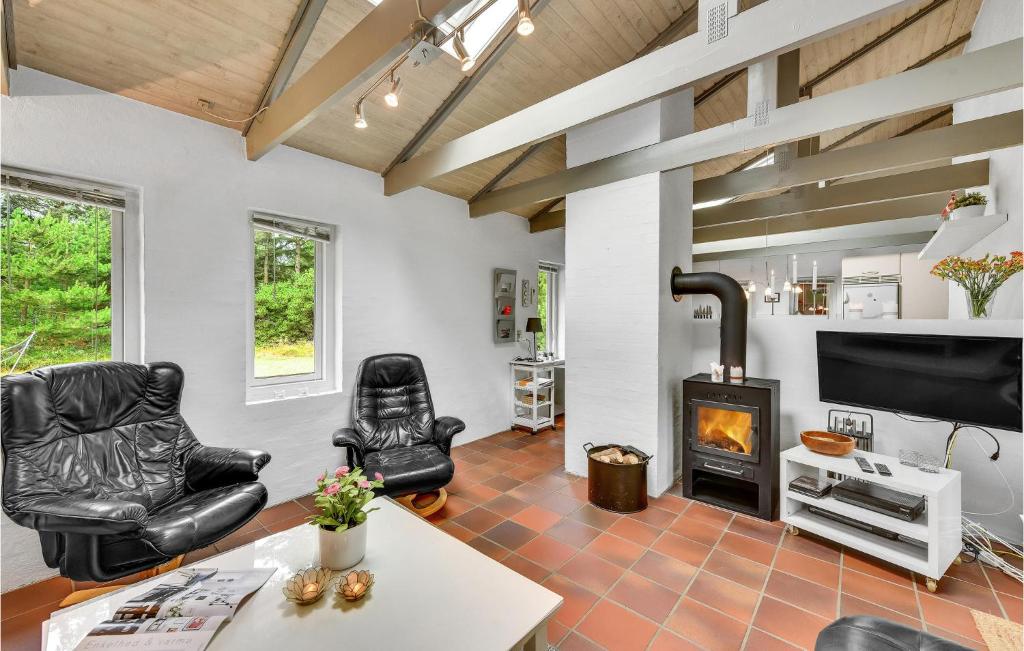 Stunning Home In Blvand With 3 Bedrooms, Sauna And Wifi photo 3