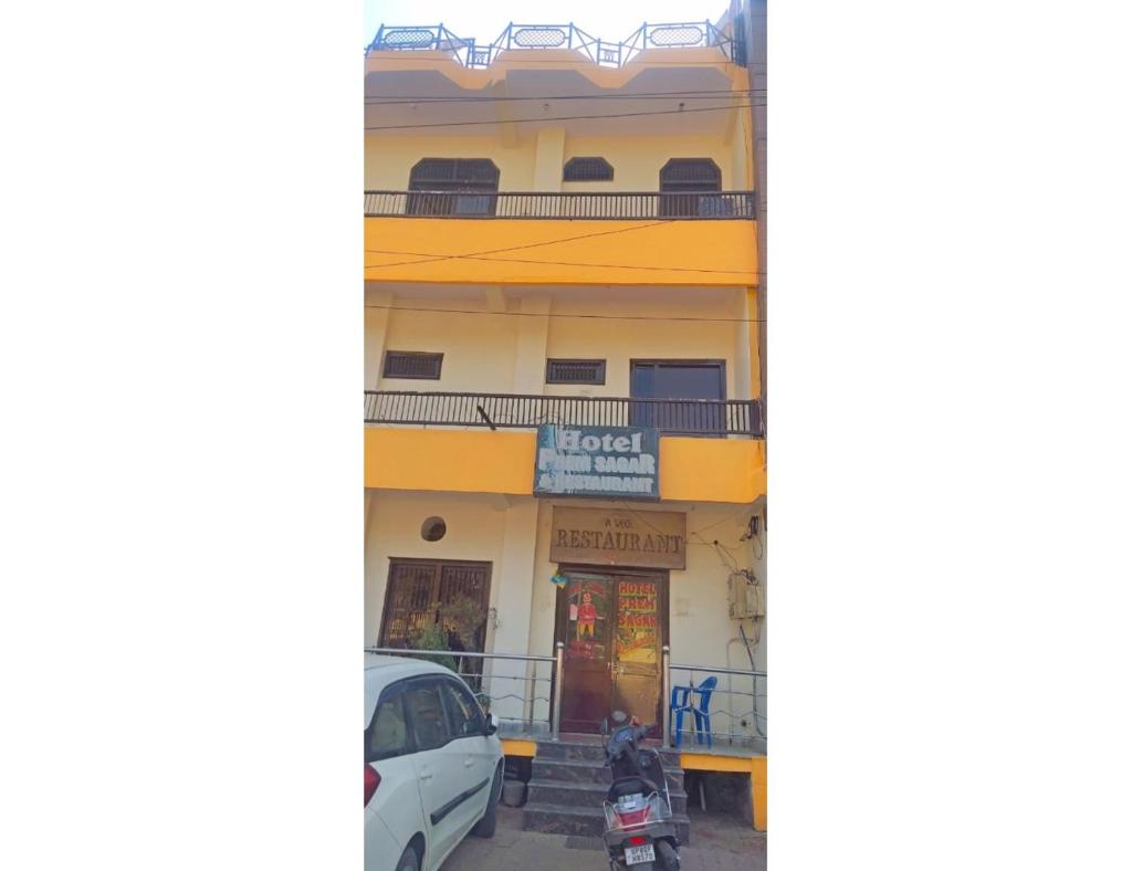 Hotel Prem Sagar, Agra Cantt photo 4
