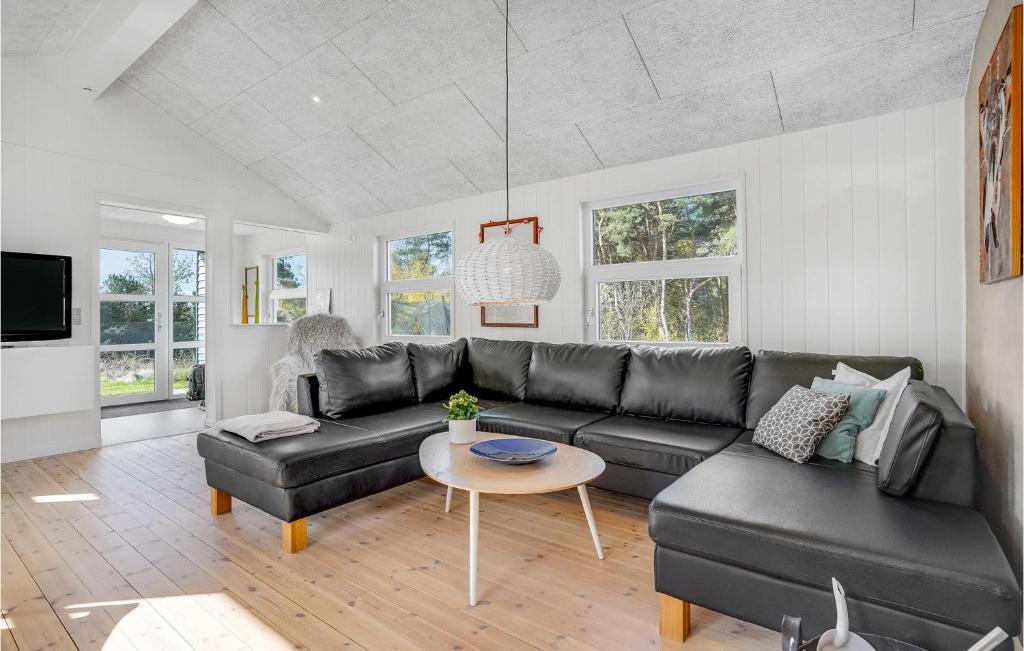 Amazing Home In Rm With 3 Bedrooms And Wifi photo 2