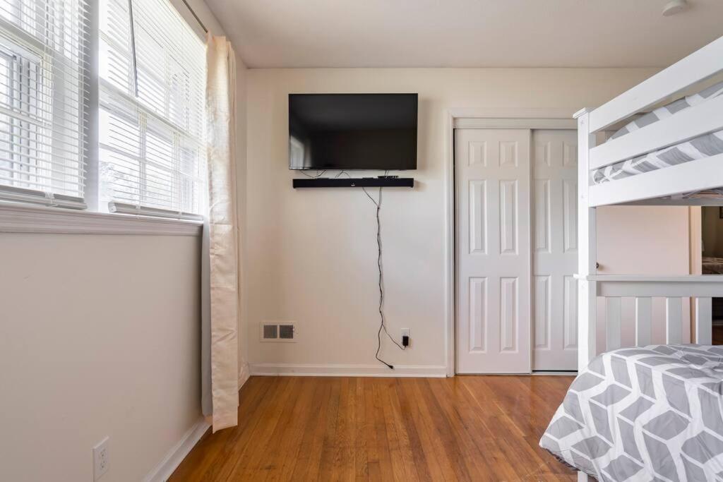 Updated home near Fort Jackson photo 2