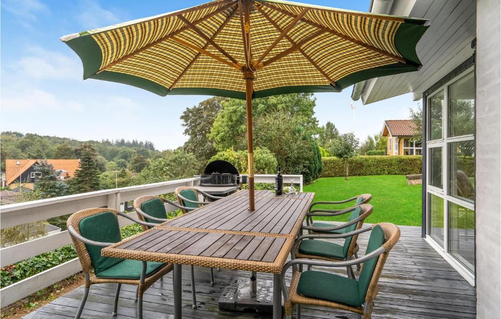 Beautiful Home In Brkop With 3 Bedrooms And Wifi photo 2