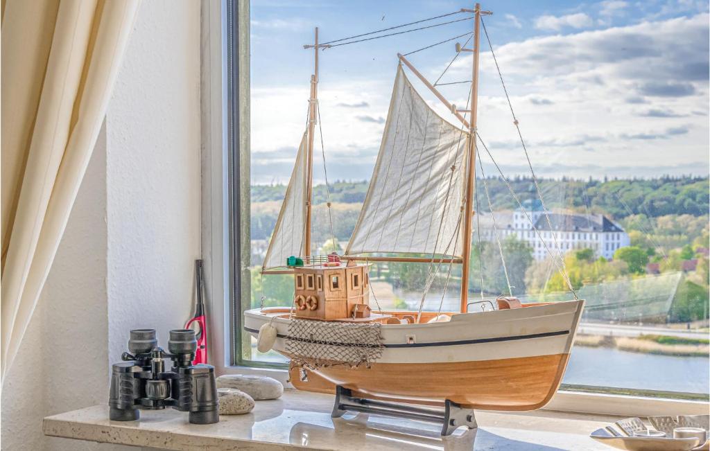 Amazing Apartment In Schleswig With Wifi photo 2