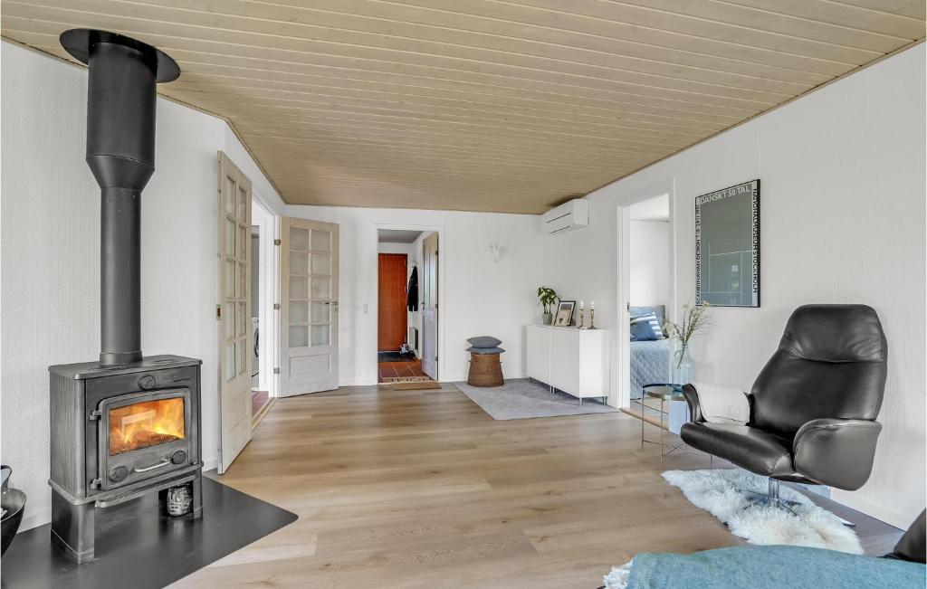 Nice Home In Ls With 3 Bedrooms, Sauna And Wifi photo 3