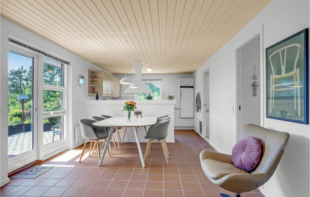 Nice Home In Ls With 3 Bedrooms, Sauna And Wifi photo 4