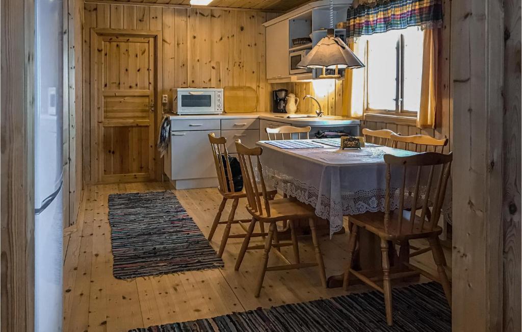 Awesome Home In Straumgjerde With 3 Bedrooms photo 4