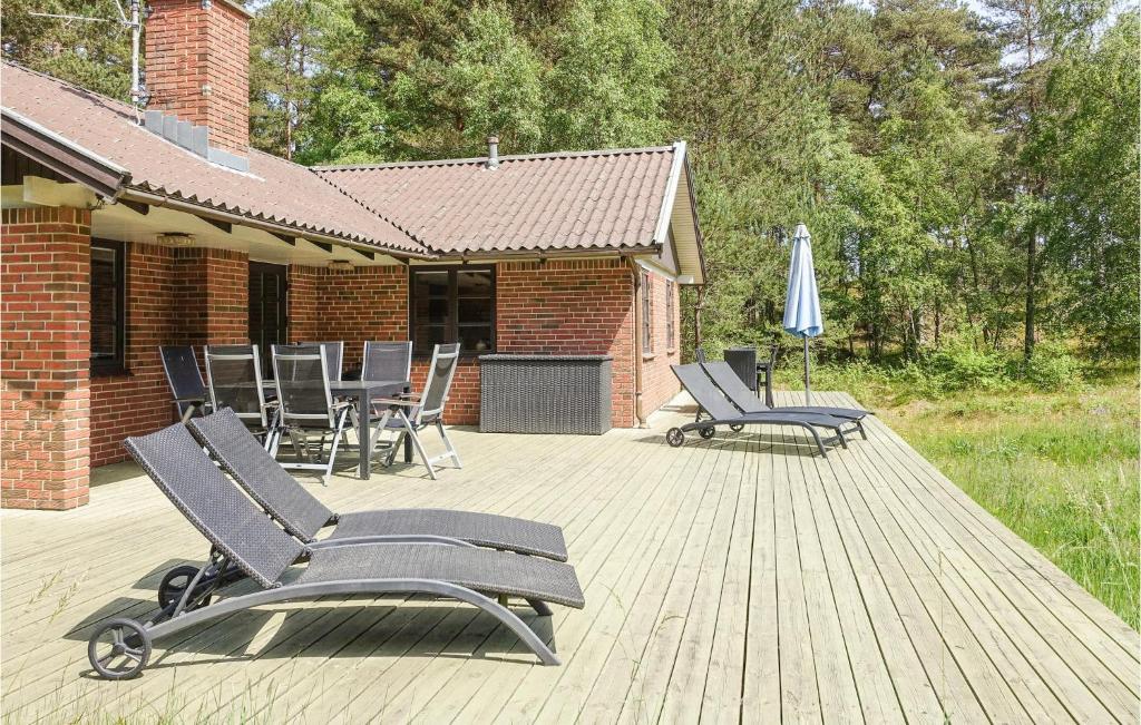 Beautiful Home In Nex With 3 Bedrooms And Wifi photo 1