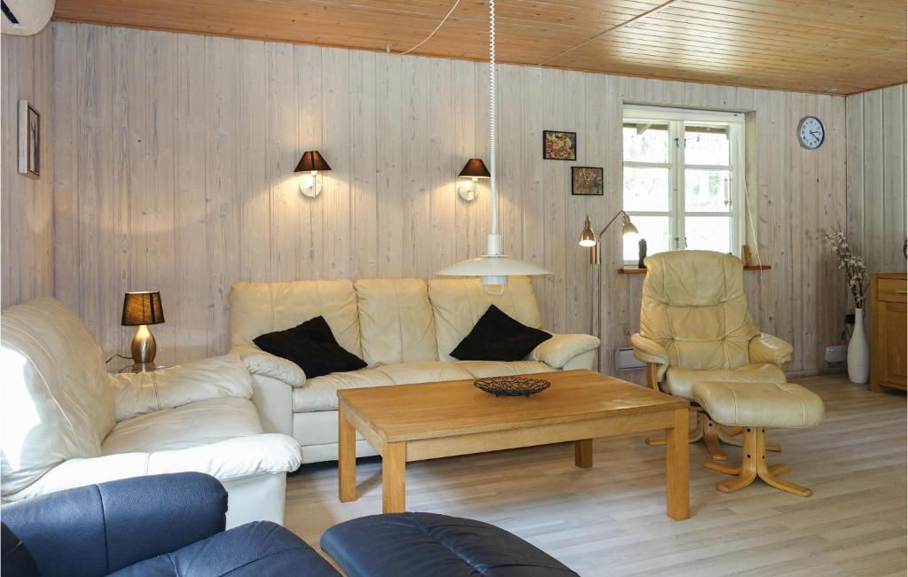 Beautiful Home In Nex With 3 Bedrooms And Wifi photo 4