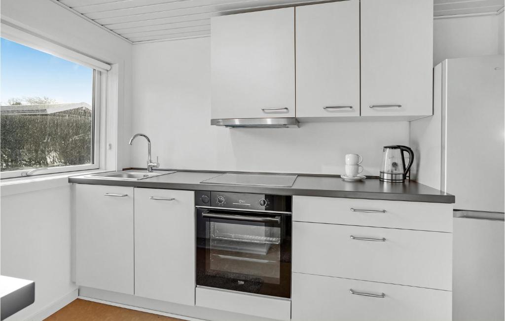 Nice Home In Esbjerg V With Wifi And 2 Bedrooms photo 4