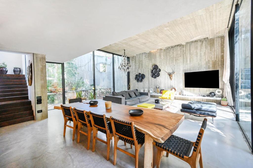 The Eucalyptus Mansion by HolyGuest photo 3