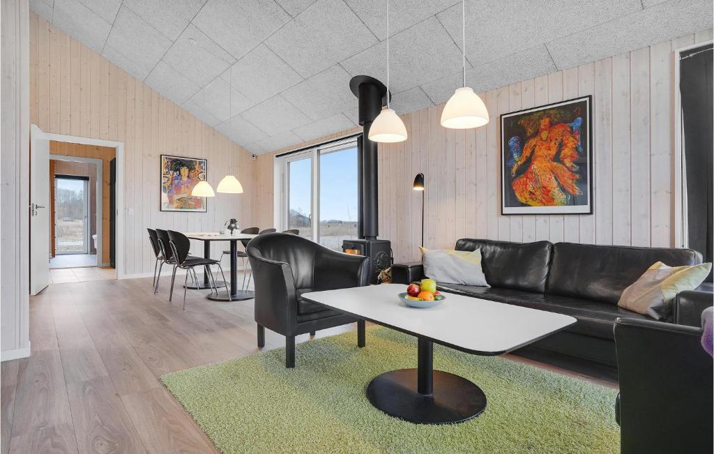 Beautiful Home In Grenaa With 3 Bedrooms And Wifi photo 4