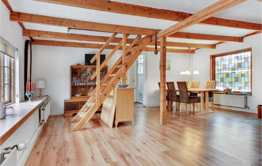 Amazing Home In Krus With 2 Bedrooms And Wifi photo 3