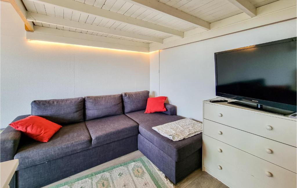 Beautiful Home In Habo With Wifi And 1 Bedrooms photo 3