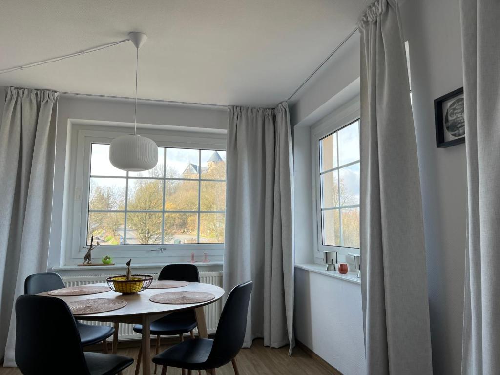 Fi-Eck Apartments photo 3