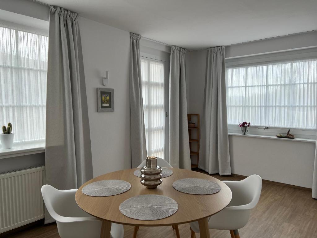 Fi-Eck Apartments photo 4