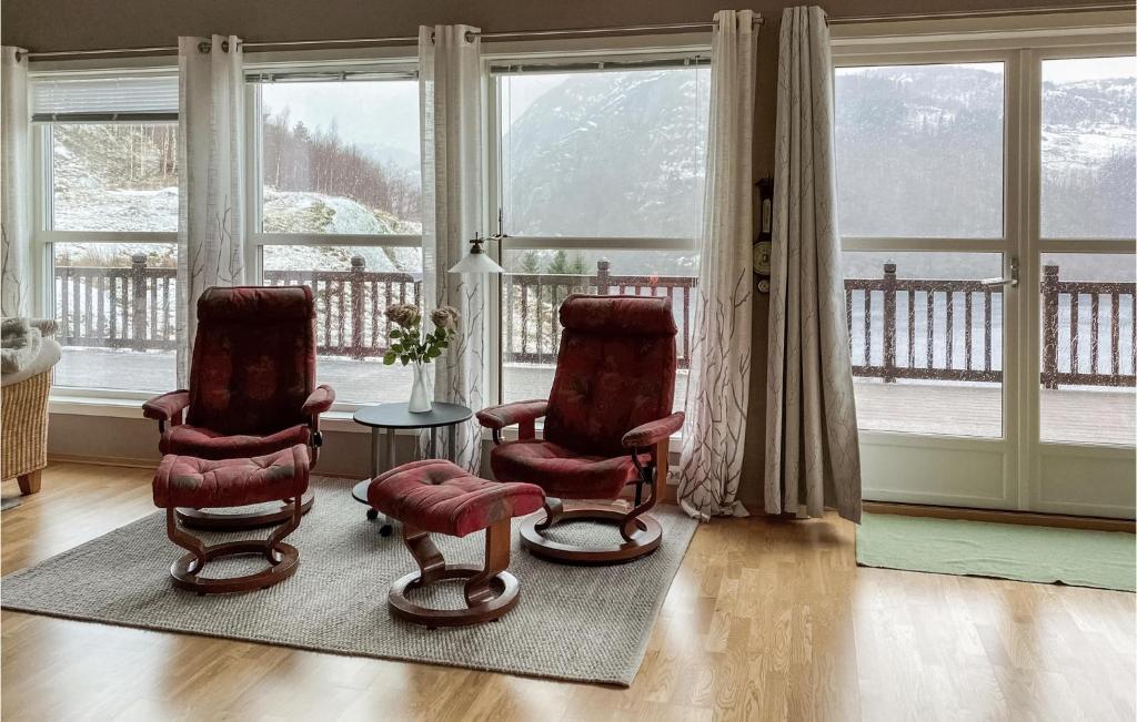 Nice Home In Farsund With Wifi And 3 Bedrooms photo 4