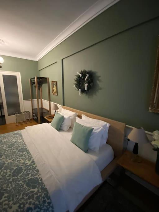 Sweet Home Serres premium living photo 2
