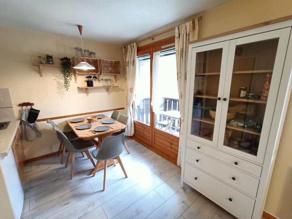 Nice & cozy apartment facing the gondola - LA BOULE DE NEIGE 112 photo 3