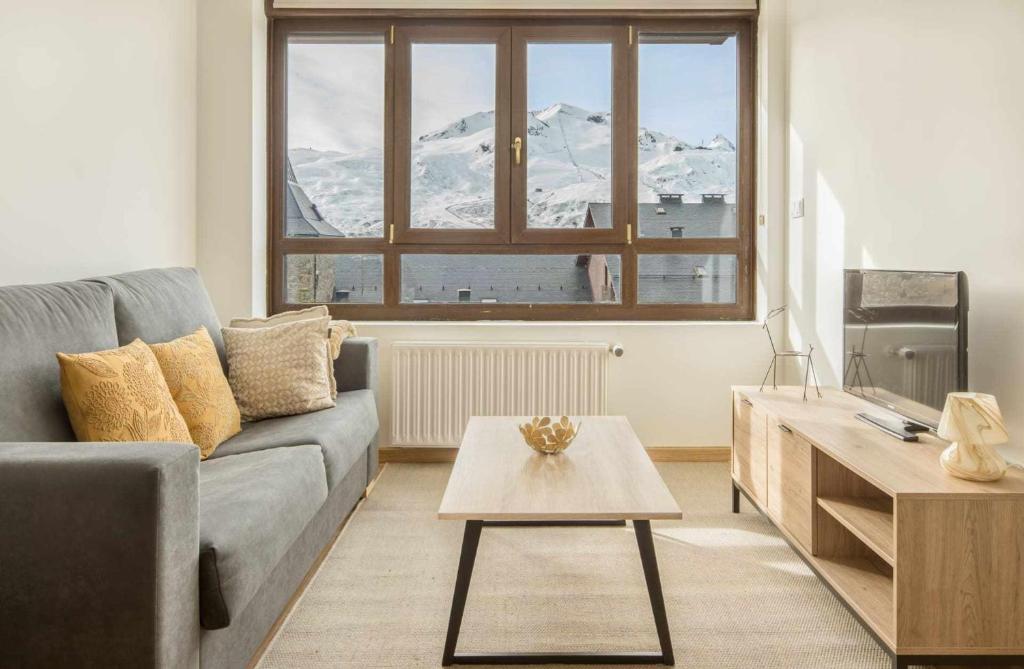 Apartamento con vistas a pistas ideal familias photo 1