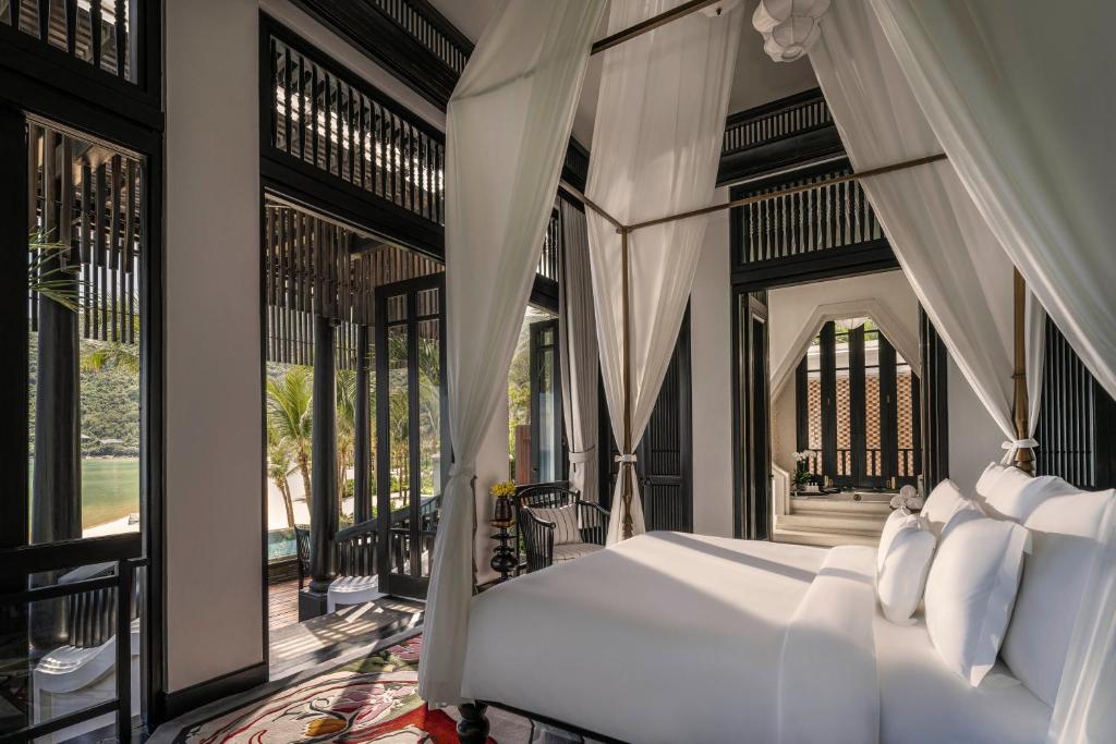 InterContinental Da Nang Sun Peninsula Resort 