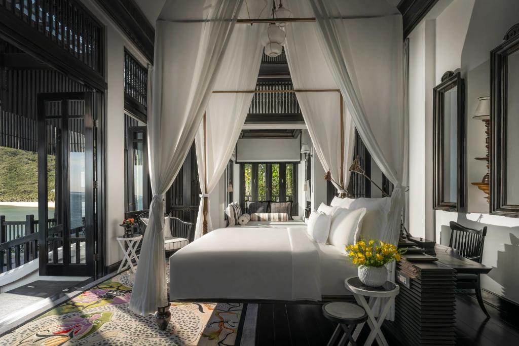 InterContinental Da Nang Sun Peninsula Resort 
