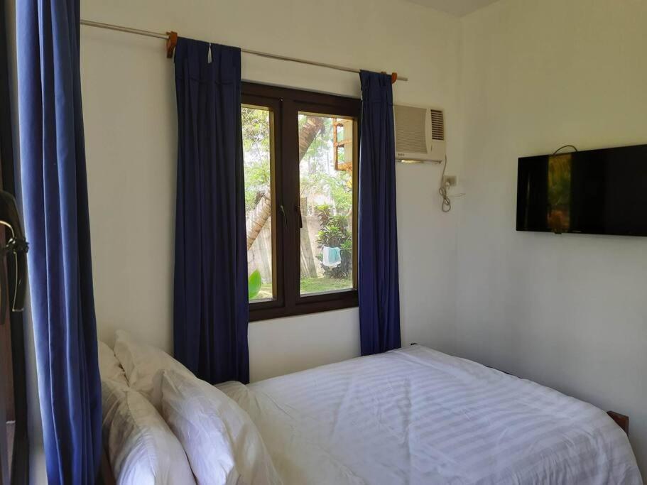 Sunset Beach House Siargao photo 2