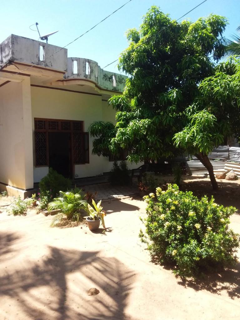 Afeek Villa