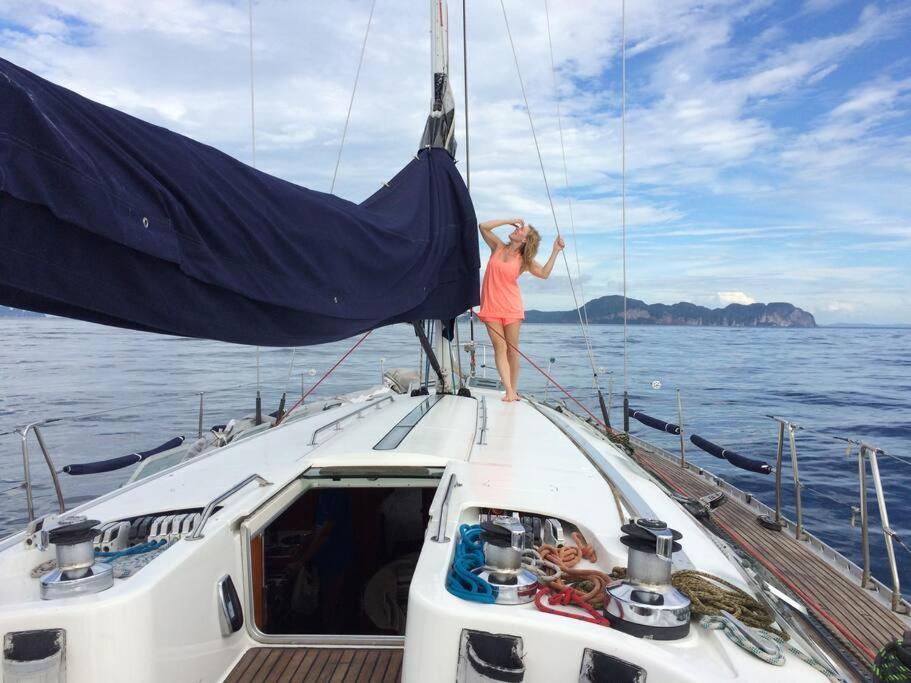 53ft Sailing Yacht PHUKET Family Sailing adventure photo 3